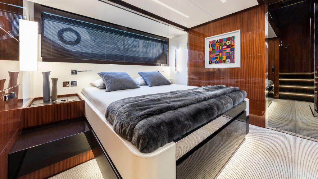 Luxusyacht Riva 56' Rivale